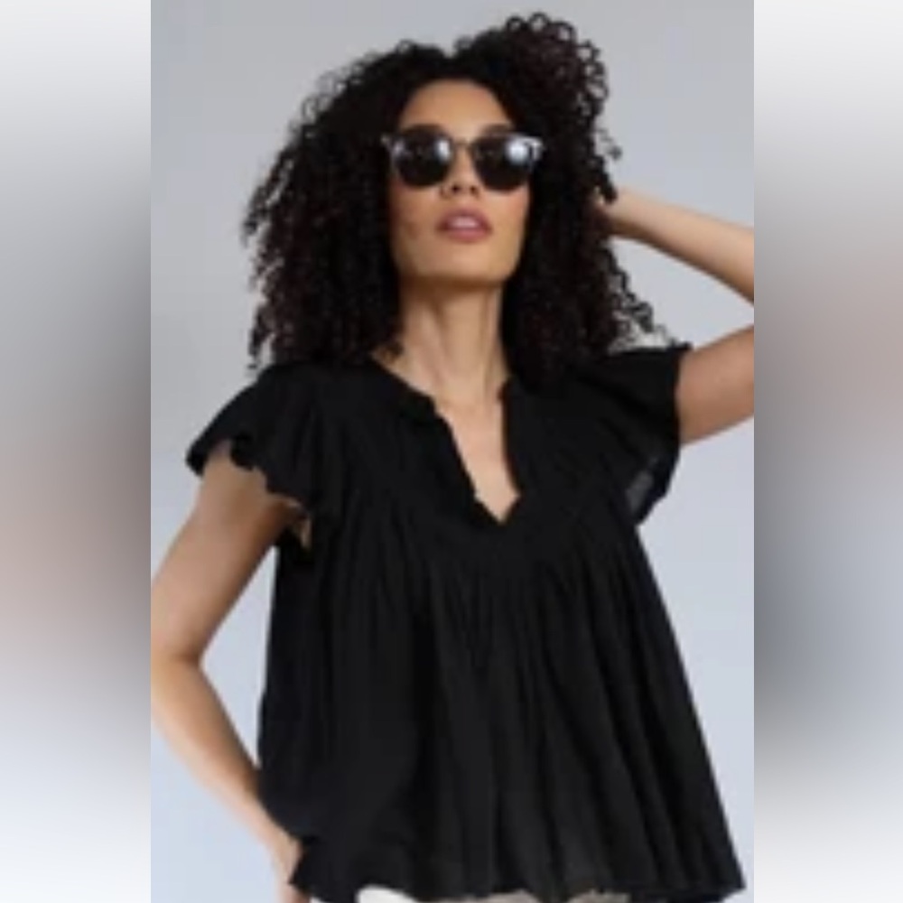 NWT! Super Cute! Lola & Sophie Flutter Sleeve Cotton Gauze Top